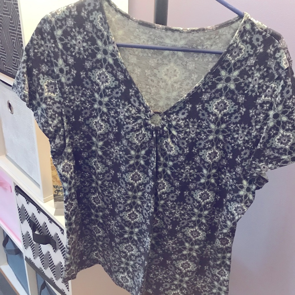 Croft & Barrow top size L